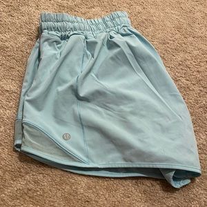 Lululemon hotty hot shorts 4 inch